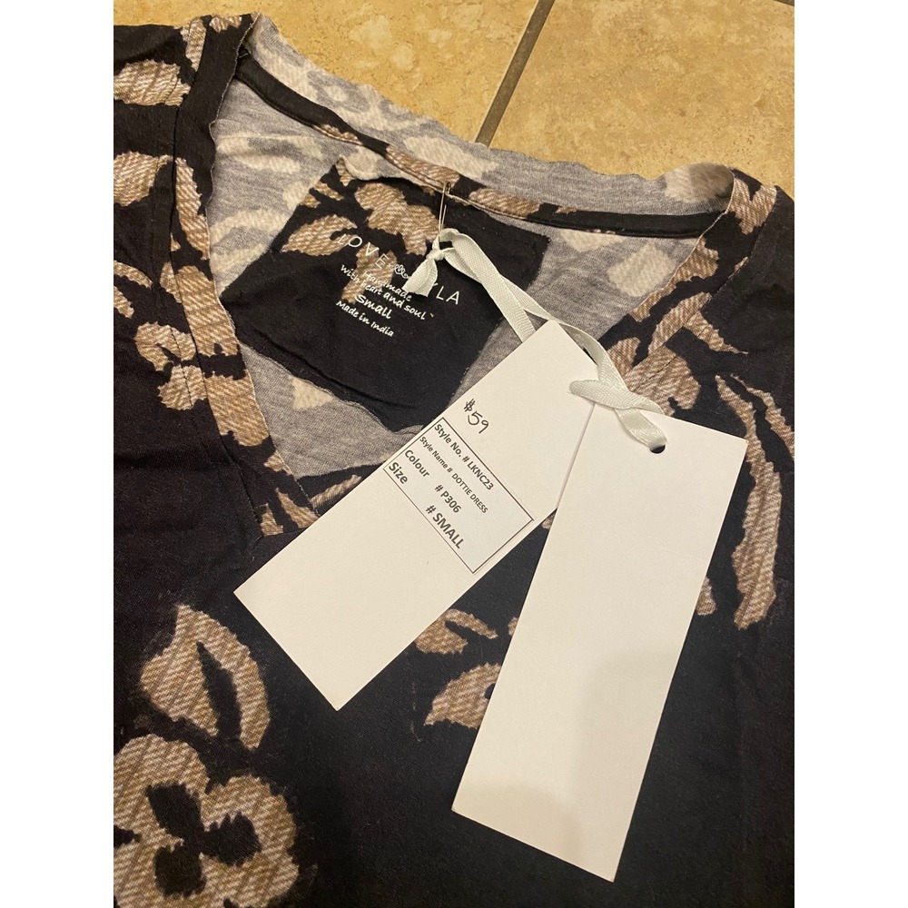 NWT Love by Kyla Seo Small Floral Tunic Top V-Neck Long Sleeve Black Yellow NEW - Picture 6 of 14